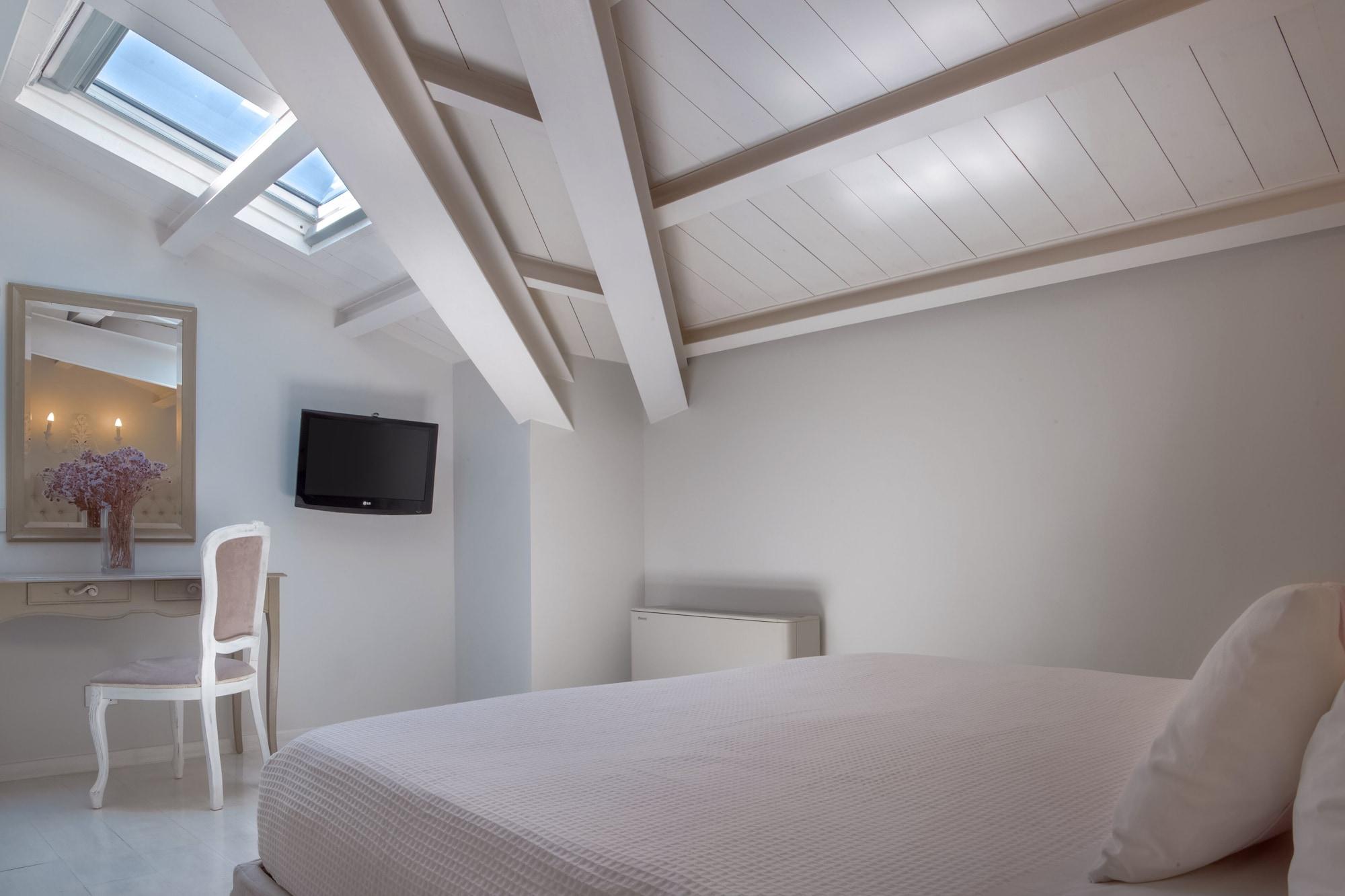Micra Anglia Boutique Hotel & Spa Andros Town Ngoại thất bức ảnh