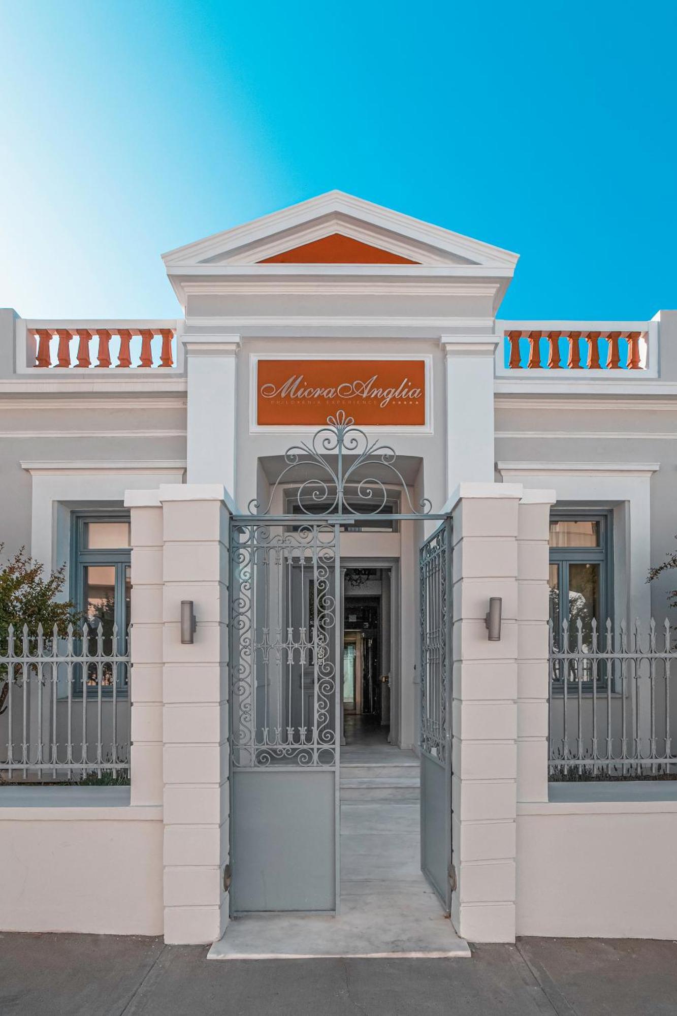 Micra Anglia Boutique Hotel & Spa Andros Town Ngoại thất bức ảnh